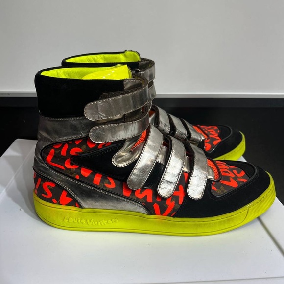 LOUIS VUITTON Stephen Spouse Graffiti Orange High-Top Sneakers US size 10 - Picture 2 of 12
